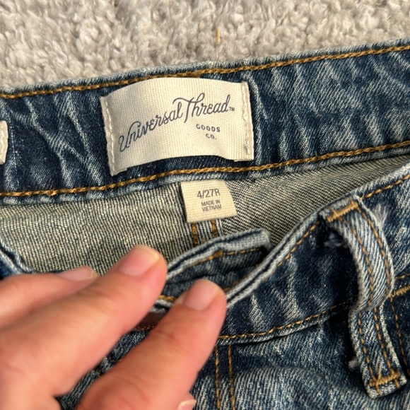 Women’s universal thread, curvy vintage straight leg jeans - Picture 3 of 5